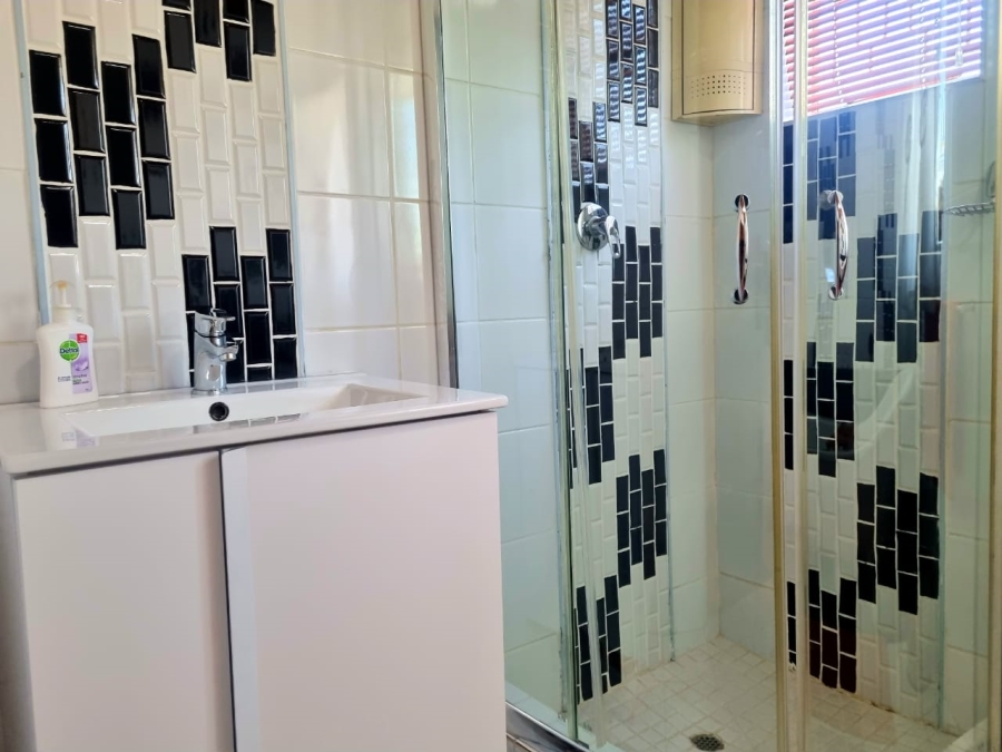 4 Bedroom Property for Sale in Royldene Northern Cape